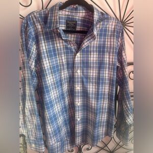 Abercrombie and Fitch Plaid dress shirt Size small